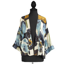 Load image into Gallery viewer, Two&#39;s Company Pansy Flower Short Kimono
