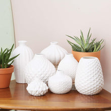 Load image into Gallery viewer, Two&#39;s Company Artisan Carvings 7-Piece Set White Bud Vases
