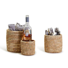 Load image into Gallery viewer, Two&#39;s Company Set of 3 Hand-Woven Date Leaf Baskets / Cachepots
