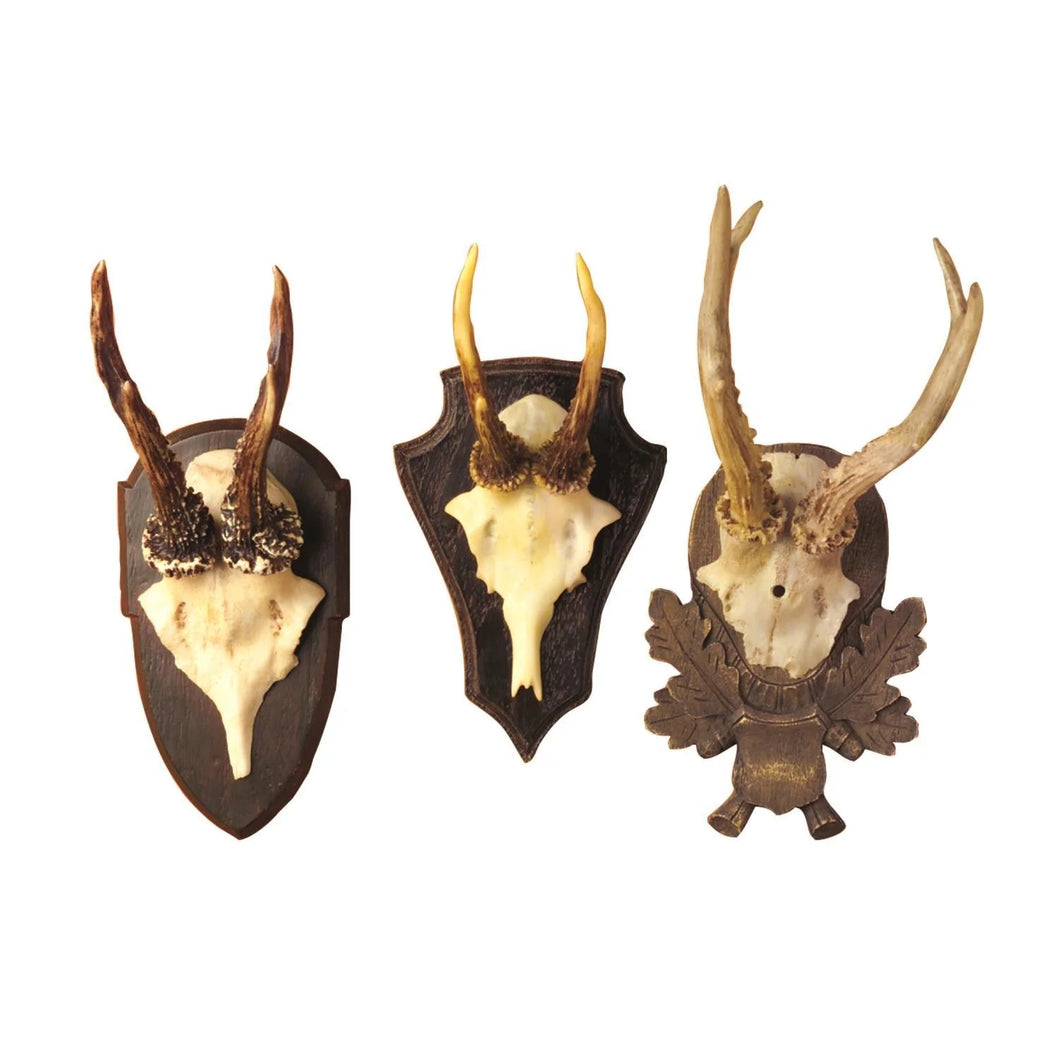 Two's Company The Hunt Club Set of 3 Antler Trophy Reproductions