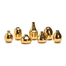 Load image into Gallery viewer, Set of 7 Gold-Plated Nickel Vases by Two&#39;s Company
