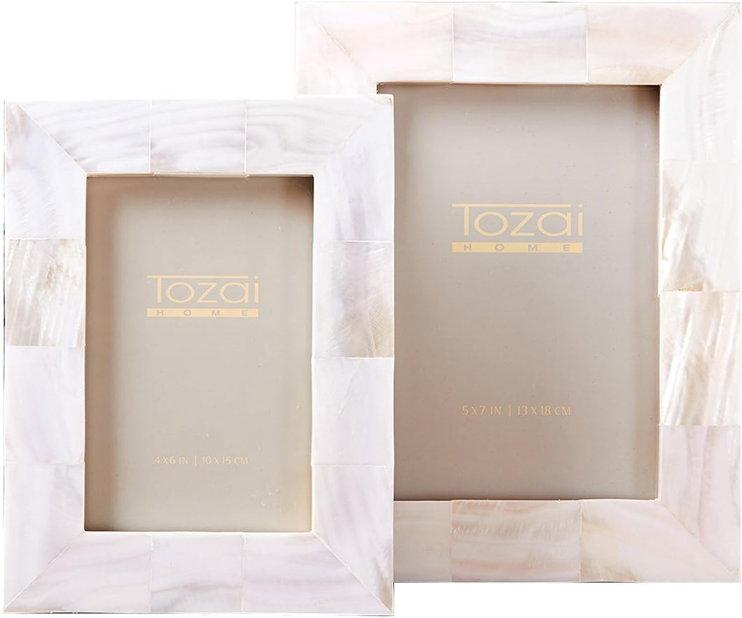 Tozai Pearly Set of 2 White Photo Frames in Gift Box (4x6
